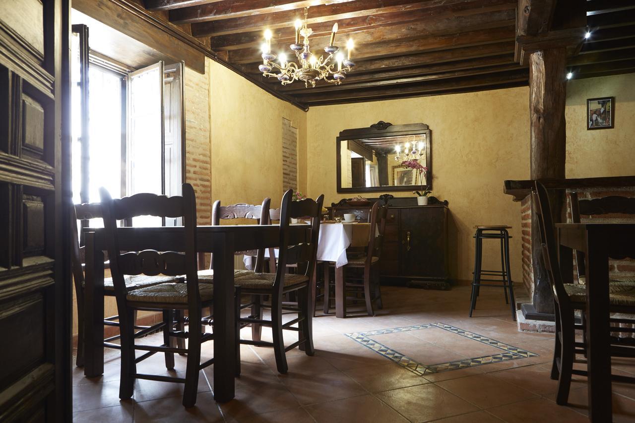 Casa Rural La Casa De Las Manuelas Horcajo de las Torres Exteriér fotografie